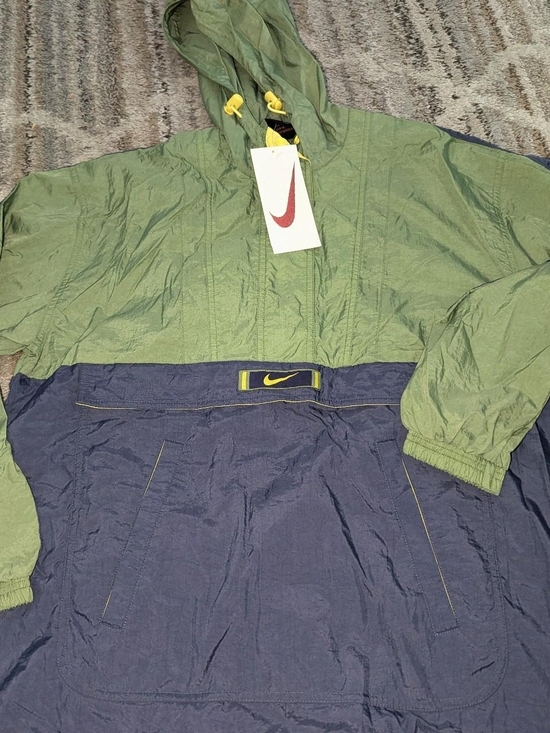 Nike Jackets & Blazers - Nike Colorblock Anorak Jacket in Olive Green & Navy